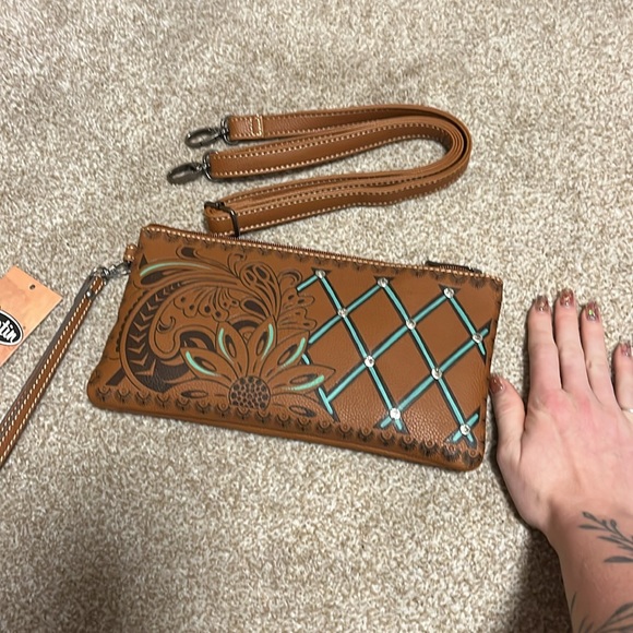 Justin Boots Clutch - Picture 2 of 4